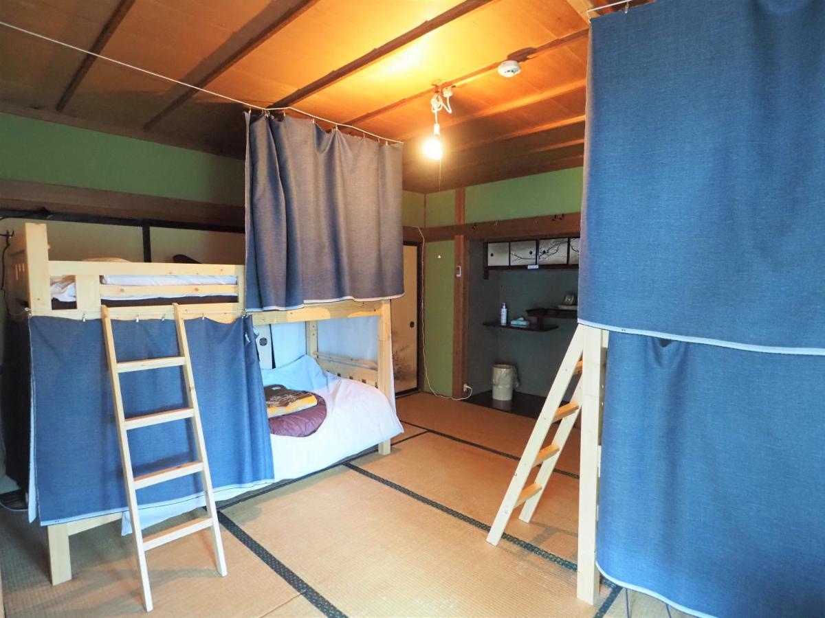 四国旅行のhub拠点 古民家ゲストハウス Heso Camp Miyoshi (Tokushima) Exterior foto